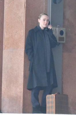 dakotafanningdaily-onsetinvenice-0015.jpg