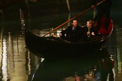 dakotafanningdaily-onsetinvenice-022.jpg