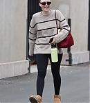 dakotafanningdaily-leavingaworkoutclass-004.jpg