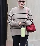 dakotafanningdaily-leavingaworkoutclass-008.jpg