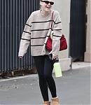 dakotafanningdaily-leavingaworkoutclass-028.jpg